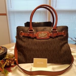 Michael kors purse